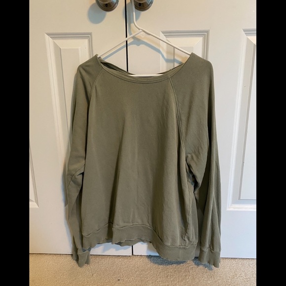 Army green crewneck shirt - Picture 1 of 2